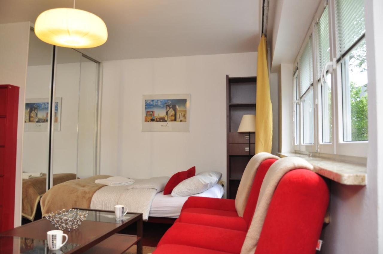 Prudentia Apartments Moko Economy Varsó Kültér fotó
